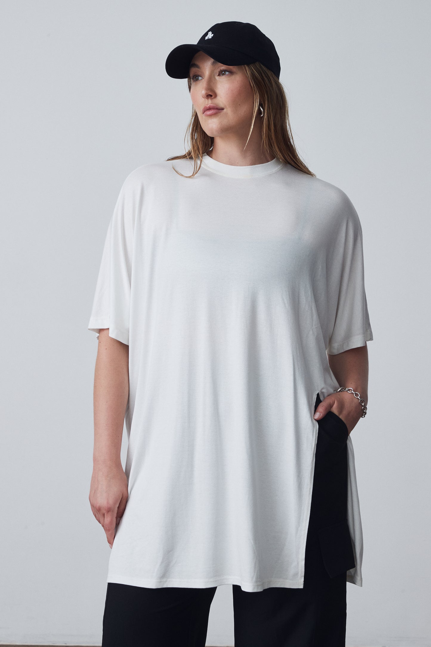 The Mid-Length Open Tee