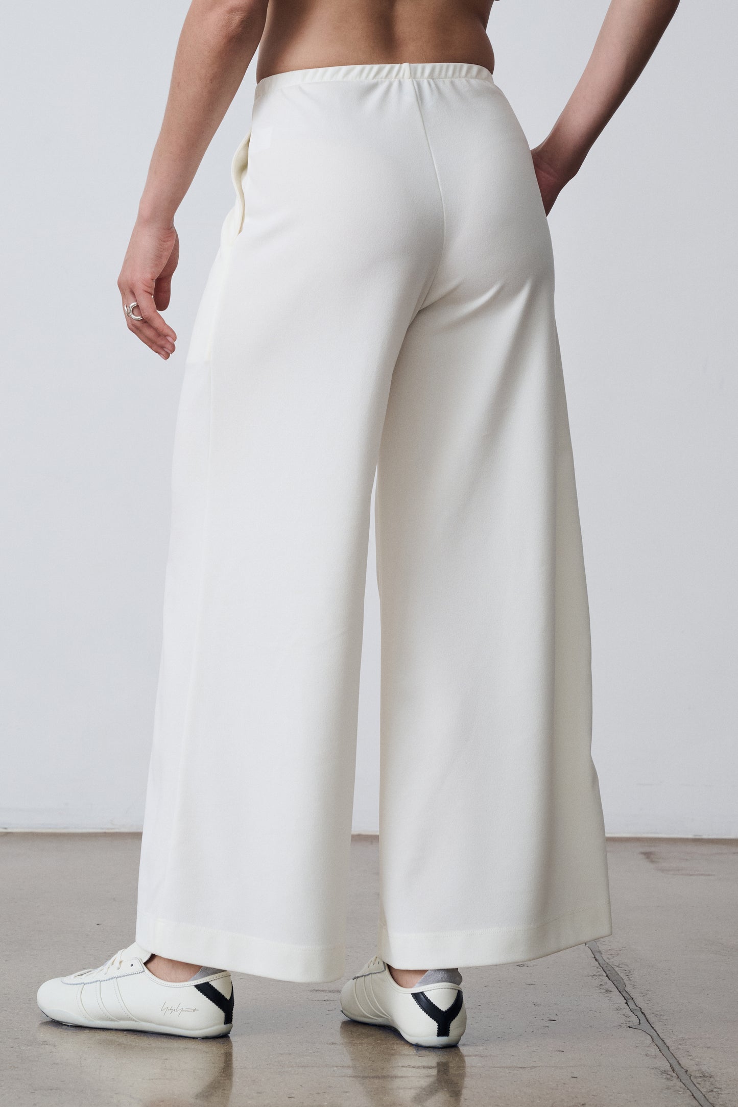 The Wide Leg Easy Pant - Ivory