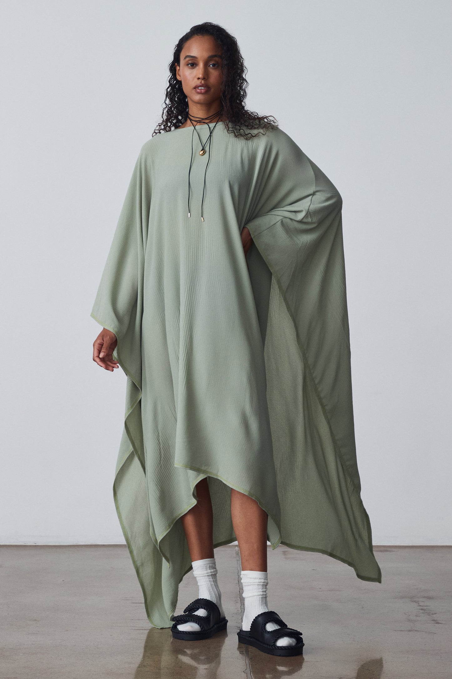 The Light Textured Cape