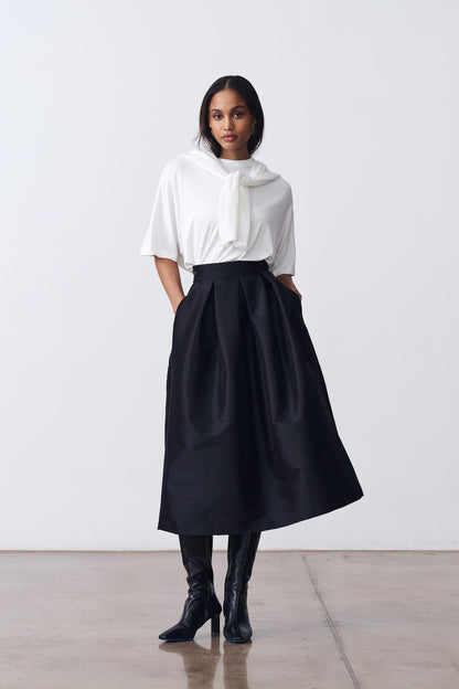 The Full Pleated Skirt - Black